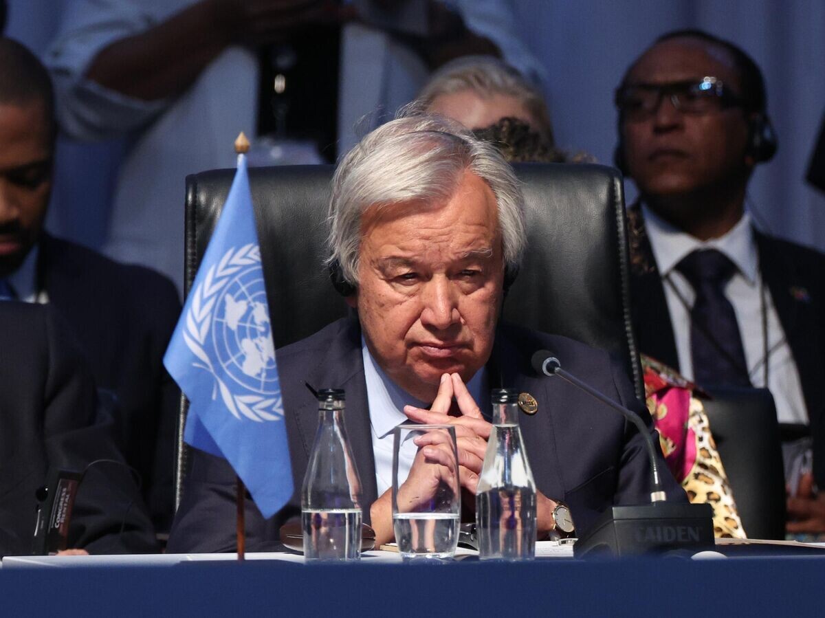    Генеральный секретарь ООН Антониу Гутерриш на совместном заседании лидеров БРИКС в ЮАР© РИА Новости / POOL