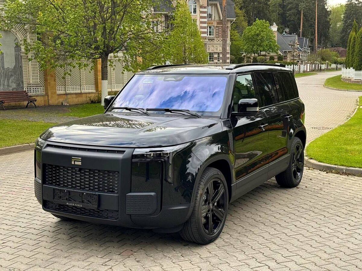 Передняя часть Polar Stone. Источник фото - auto.ru