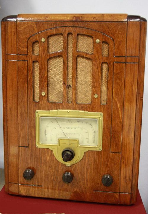 Рис. 1. С сайта https://retrotexnika.ru/.