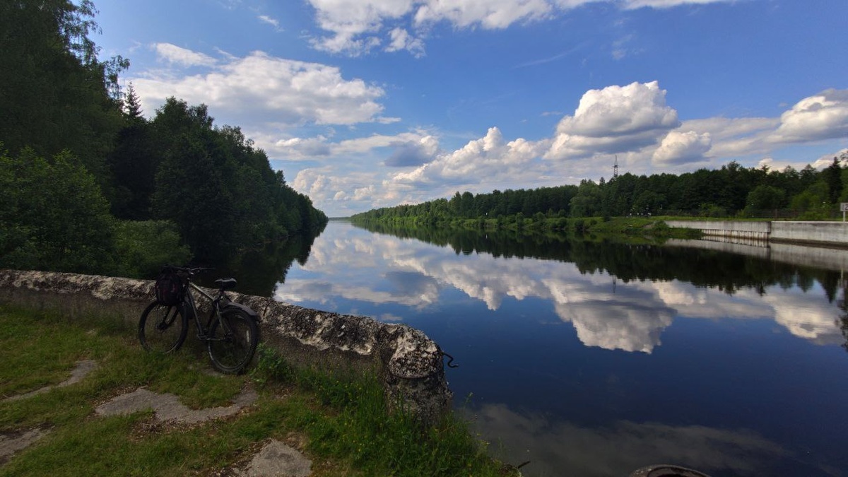 На воду можно смотреть вечно...
