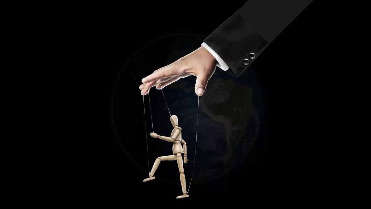 Опытные манипуляторы знаю, за какие ниточки дергать, чтобы мы повелись на их уловки. Источник: Яндекс.Картинки