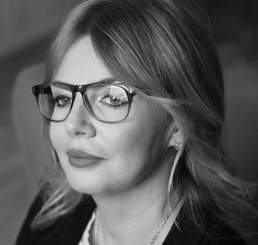 Елена Тугушева, психотерапевт, автор блога