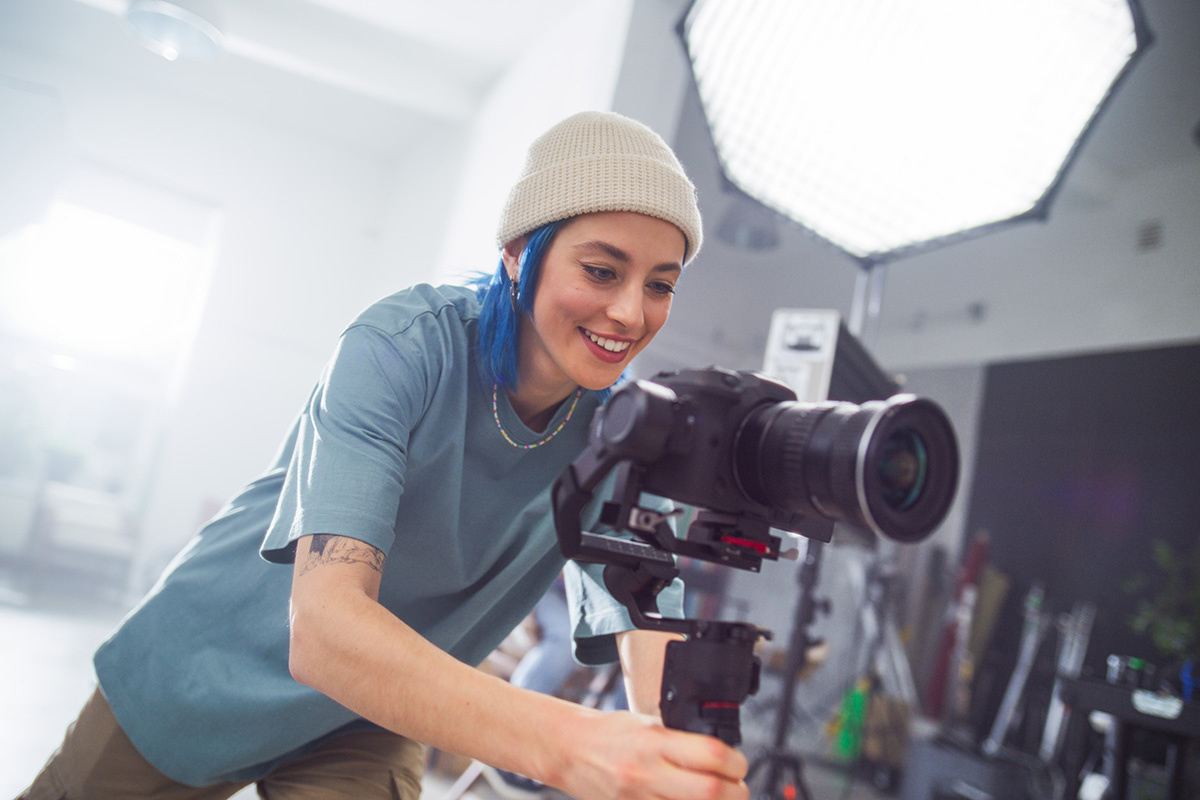    А/В тестирование требует бюджет на несколько креативов. Источник: Shutterstock