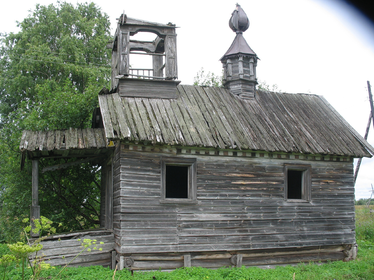 Часовня Фрола и Лавра. Из архива 2008 года.