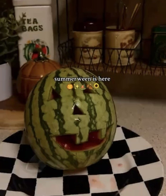 Авторы видео неизвестны, но если я их найду, то обязательно сделаю пометку!