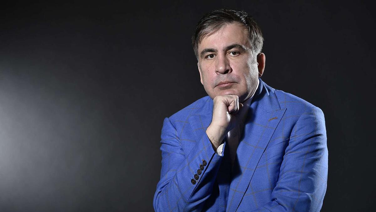 Михаил Саакашвили вернулся в Грузию в сентябре 2021 года, где он заочно был приговорен к 9 годам тюремного заключения. Спустя несколько дней его арестовали, в знак протеста он объявил о голодовке.