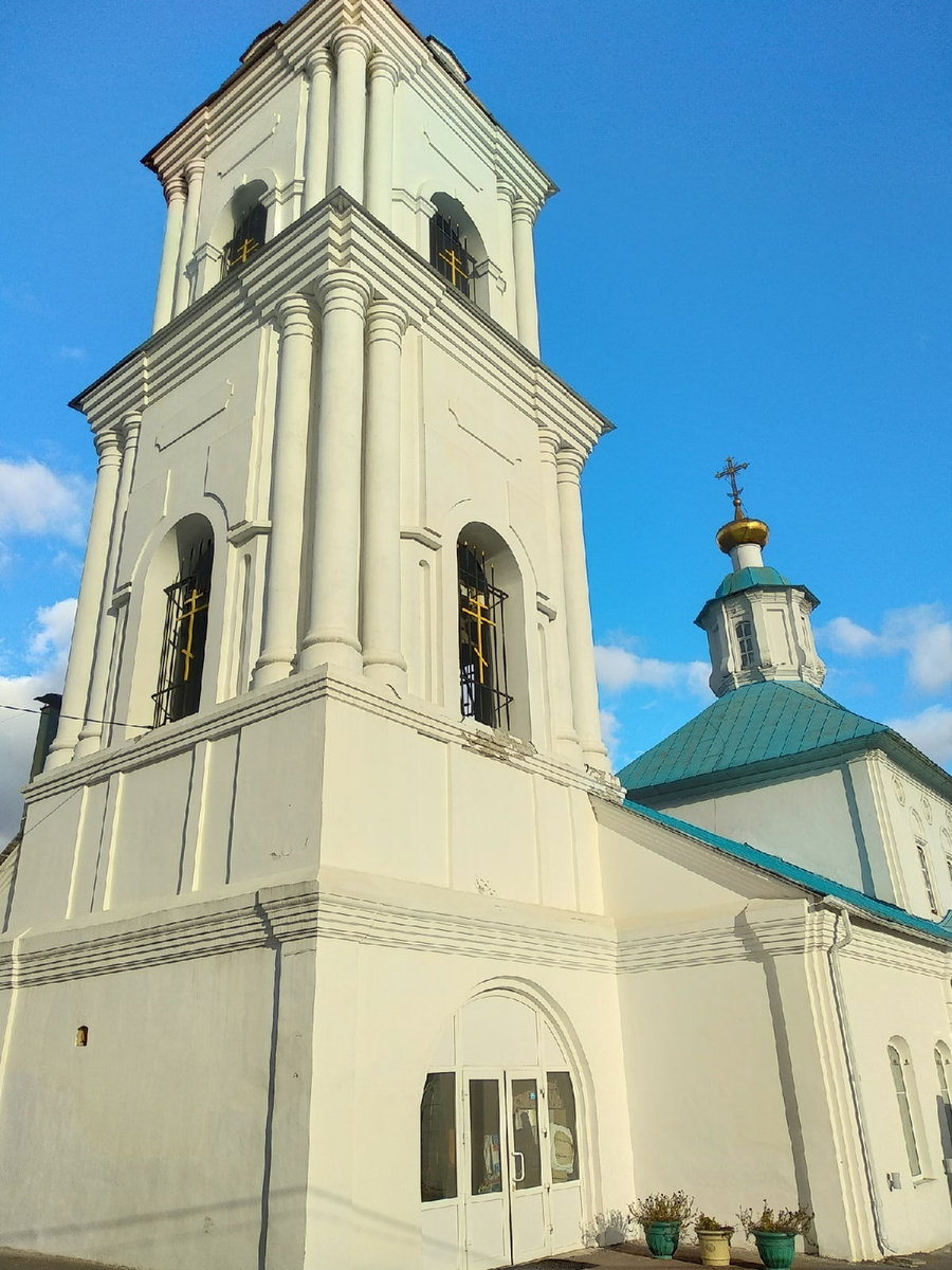 Тихвино-Онуфриевский храм в Фабричном переулке. 13.11.2022.  © Фотограф Семененко А. А. Ссылка обязательна.