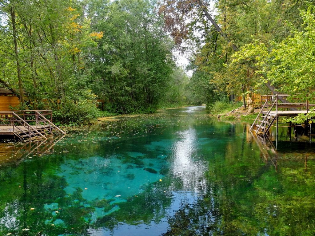 Голубое озеро, мостки