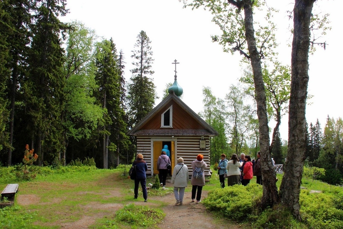 Часовню Александра Невского на Александровской горе