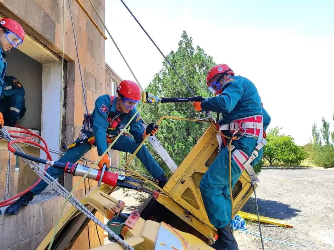 Инструкторы Российско-армянского центра гуманитарного реагирования провели тренинг для специалистов Спасательной службы МВД Армении из Армавирской области © Photo : Российско-армянский центр гуманитарного реагирования