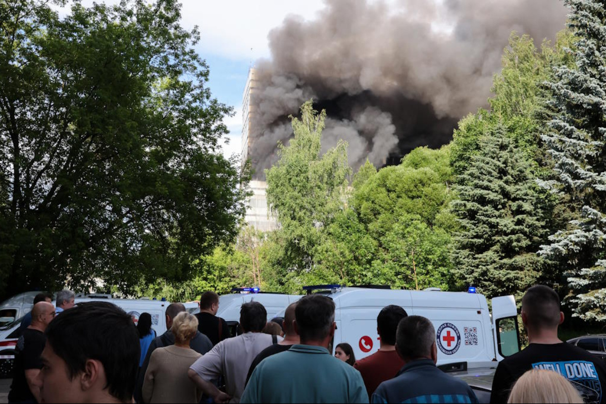 Выпрыгивали из окон». Подробности страшного пожара в подмосковном Фрязино |  RuNews24.ru | Дзен