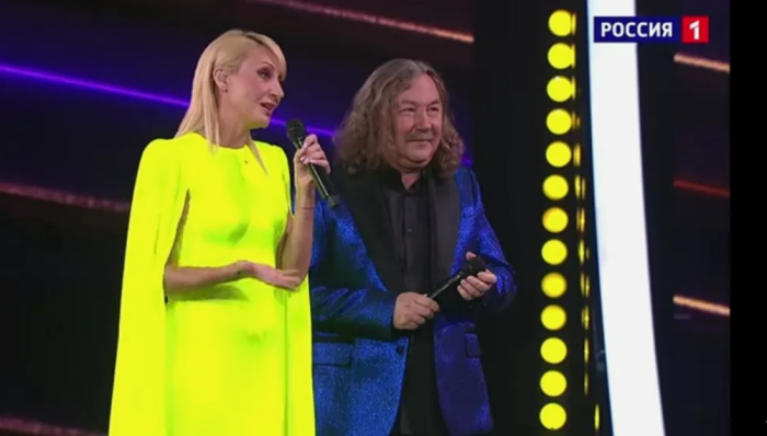  Кристина Орбакайте и Игорь Николаев в шоу «Дуэты». / Фото: tvcenter.ru