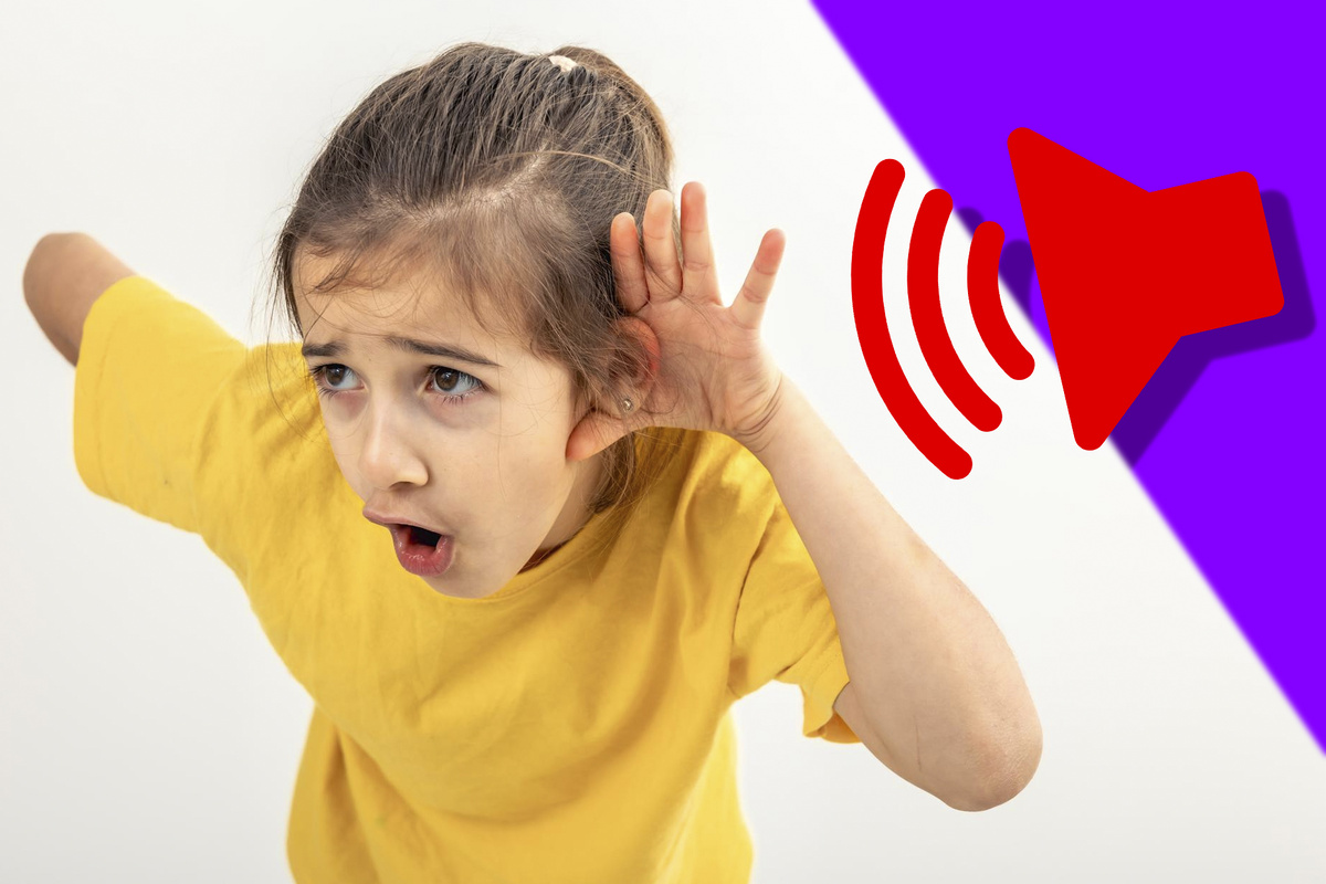 В основе формирования речи лежит слуховое восприятие, которое развивается у ребенка в самом раннем возрасте.