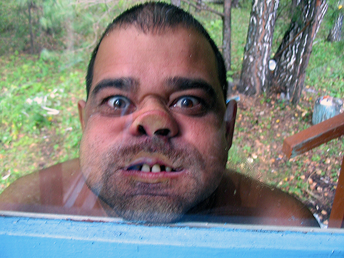 Неэволюционирующие реликты встречаются и среди людей