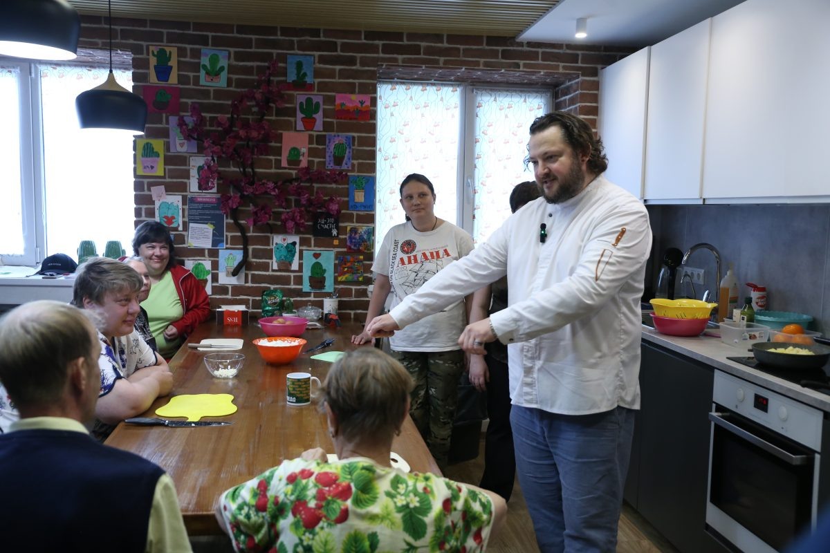    Мария Материкова