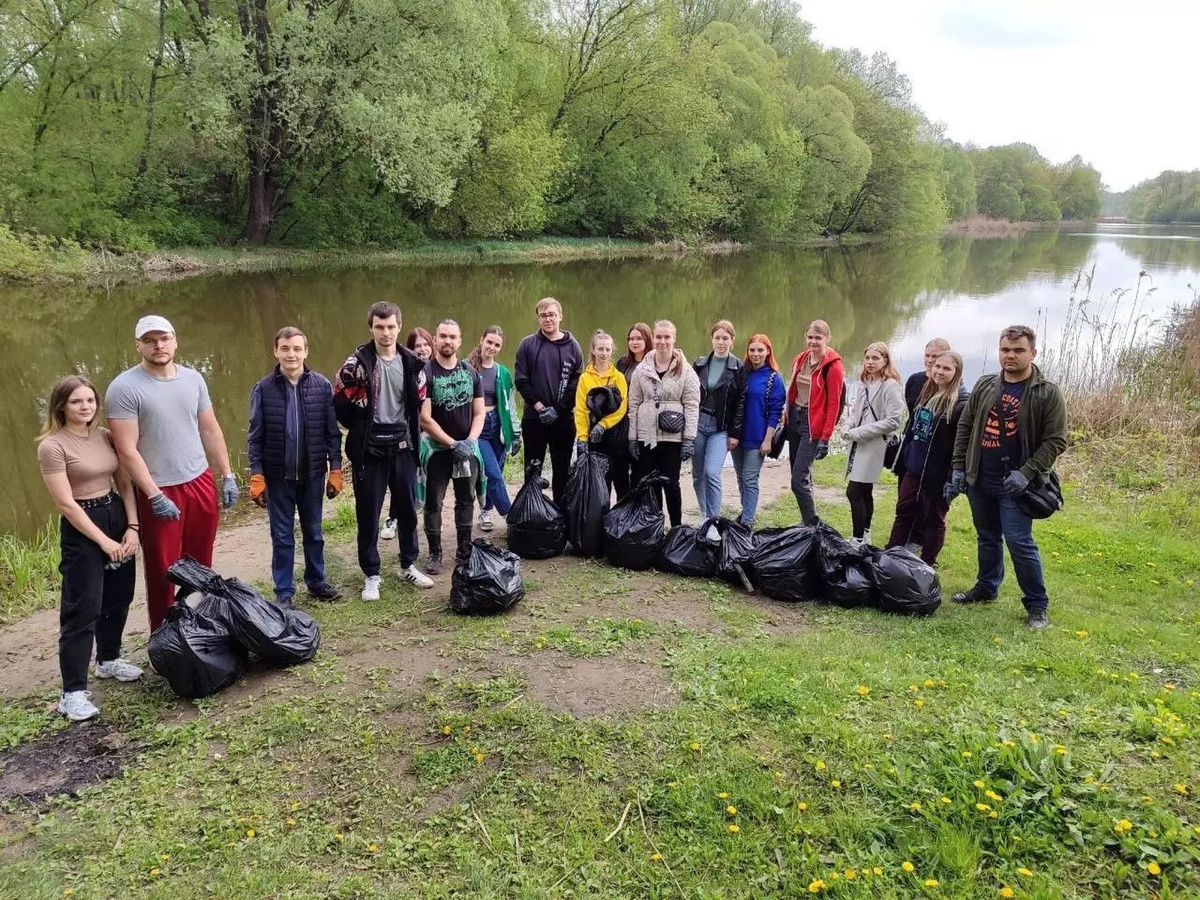    С начала года берега водоемов Курской области очищены от 273 кубометра мусора