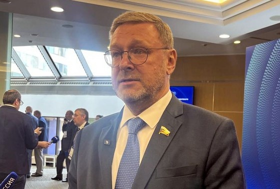     Константин Косачев