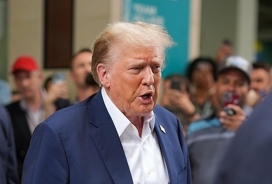    Дональд Трамп