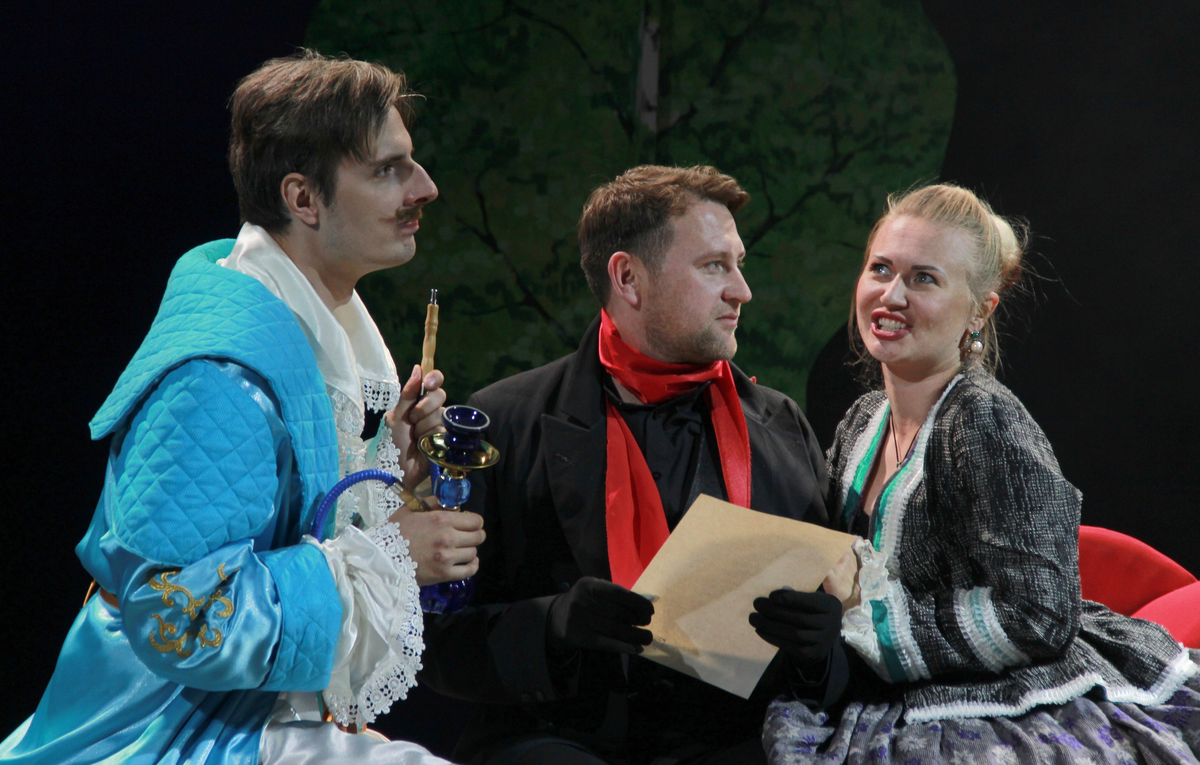 Манилов, Чичиков, жена Манилова ogatt.ru