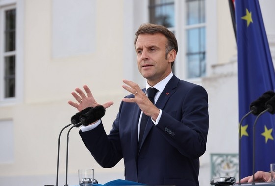    Эммануэль Макрон