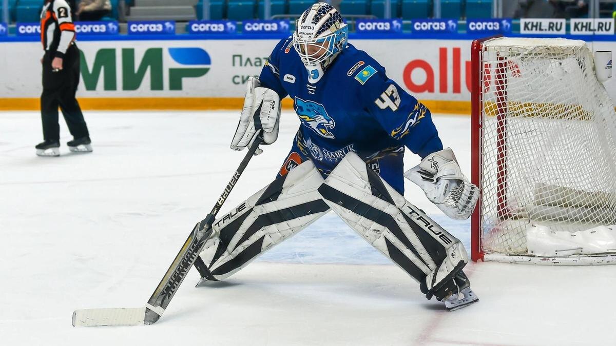    Голкипер сборной Казахстана по хоккею Андрей Шутов:Пресс-служба ХК "Барыс"