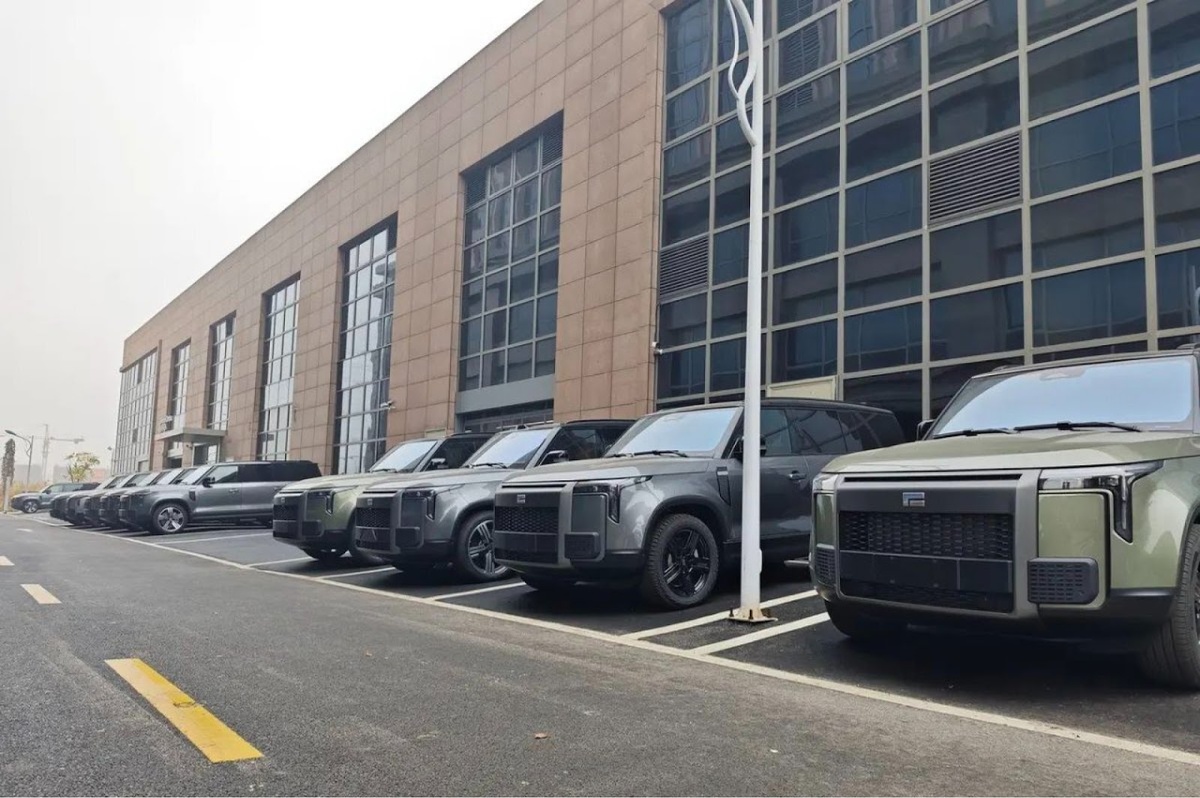 Polar Stone 01 (Jishi) от BAIC