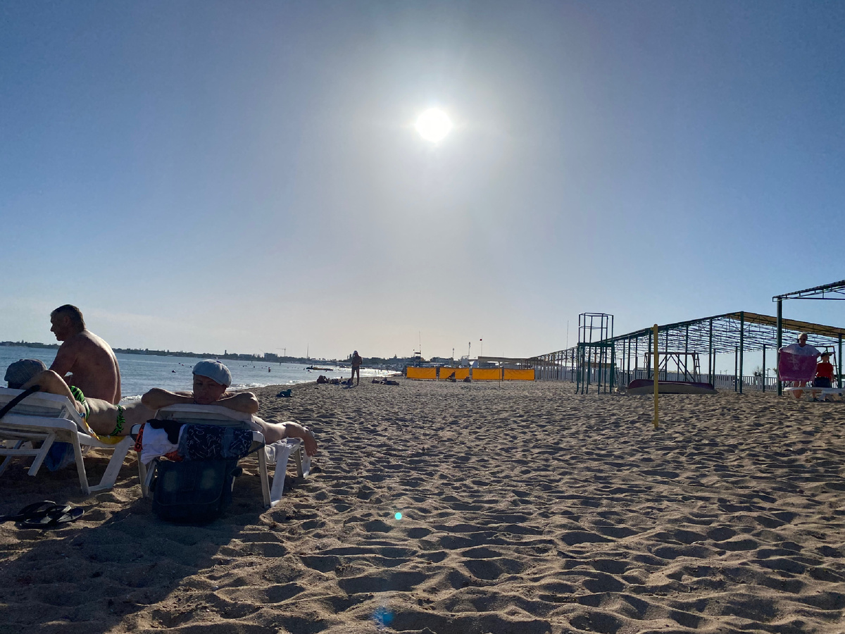 Пляж на Киевской