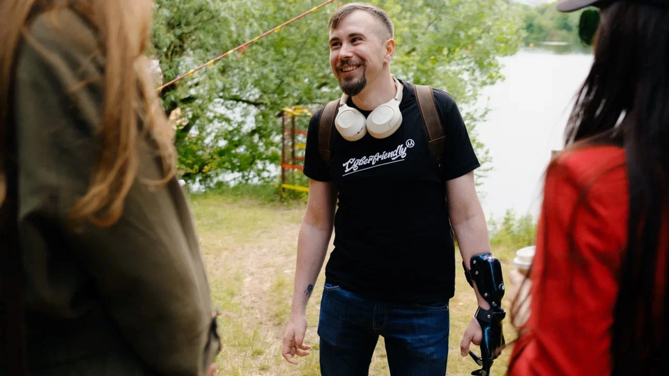 На фестивале «Пилот», который прошел в Иванове, стриминги и телеканалы не только показали свои сериалы (все 15 проектов конкурсной программы мы описали тут), но еще и анонсировали другие проекты в...-18