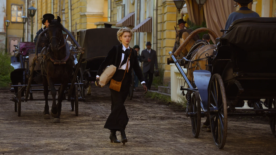 На фестивале «Пилот», который прошел в Иванове, стриминги и телеканалы не только показали свои сериалы (все 15 проектов конкурсной программы мы описали тут), но еще и анонсировали другие проекты в...-7