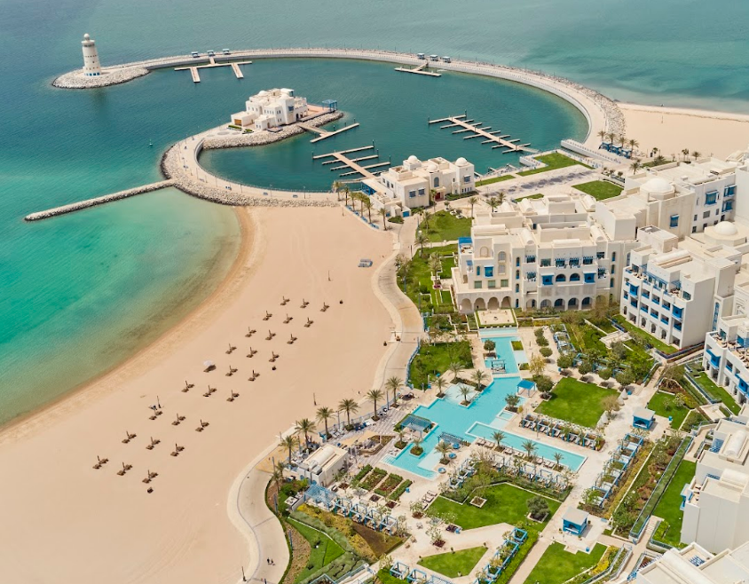 Hilton Salwa Beach Resort & Villas