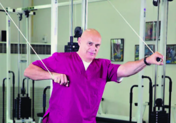 Вот вам 1 упражнение на дыхание в домашних условиях: с легкими проблем знать не будете! Бубновский о гимнастике, которая лучше пранаямы