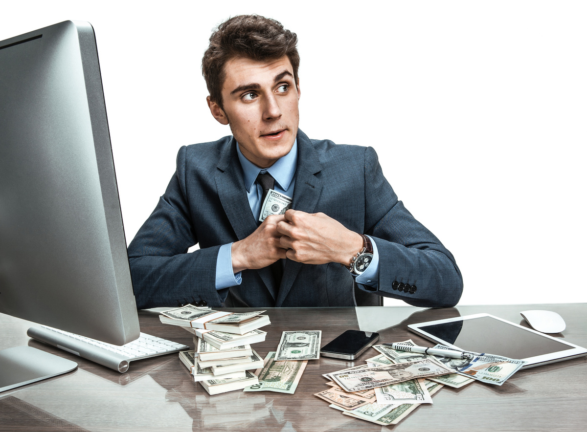 Изображение юриста-мошенника вставлено для иллюстрации, все права принадлежат тем, кому принадлежатэ