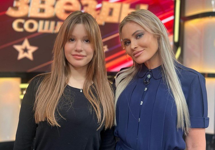 У телеведущей Даны Борисовой долго время были конфликтные ситуации с дочерью Полиной Аксеновой. Мама обвиняла девочку в том, что она ведет себя неприемлемо и может ее ударить.