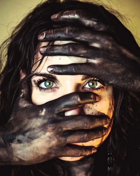 Какие они все-таки классные эти абьюзеры в начале отношений...