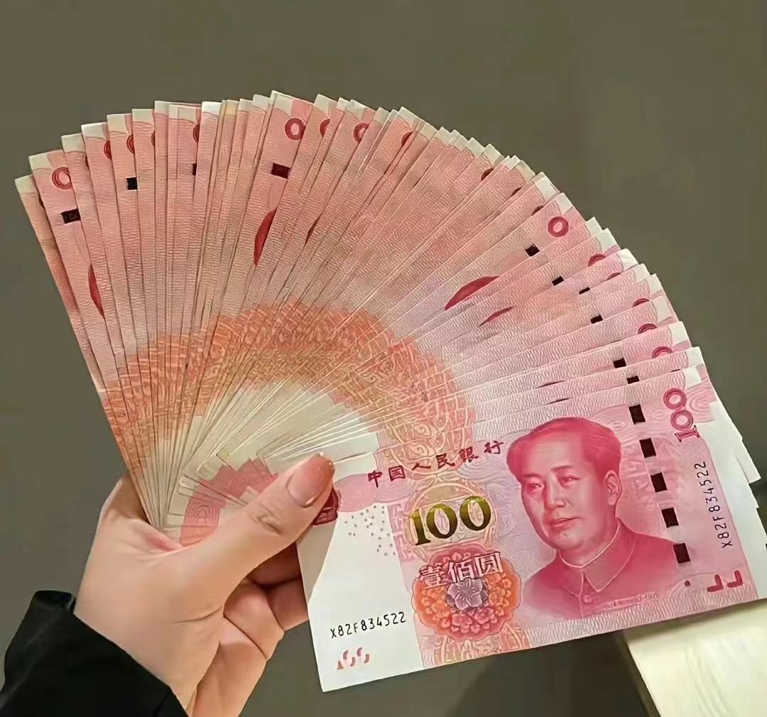 Как Решить Проблемы с Блокировкой Переводов в Китай в 2024 Году
В 2024 году предприниматели, ведущие бизнес с Китаем, столкнулись с серьёзными трудностями: китайские банки начали блокировать переводы из России. Это привело к ряду негативных последствий для российского бизнеса, среди которых:

- Деньги зависают на счетах банков на неопределённый срок;
- Платежи не исполняются;
- Поставщики и контрагенты не могут получить оплату за товар;
- Не отгружается товар, срываются сроки поставок.

Проблемы и Решения:

Эти проблемы вызывают серьёзные перебои в работе бизнеса, что ведет к финансовым потерям и снижению доверия со стороны китайских партнёров. Однако существует надёжное решение для преодоления этих трудностей — услуги компании Expert Logistix

Преимущества Expert Logistix

Компания Expert Logistix уже более 11 лет успешно работает в сфере внешнеэкономической деятельности и предлагает следующие услуги для стабилизации работы с китайскими партнёрами:

1. Переводы в Юанях 24/7
- Обеспечиваем возможность осуществления переводов в юанях ежедневно, что позволяет оперативно решать финансовые вопросы.

- Торговые дома в нескольких странах

- Платежный агент, лучшие комисси на рынке

2. Оплата Поставщику в Течение 1 Дня
- Гарантируем быстрые переводы денег на счета поставщиков в течение одного рабочего дня, что исключает задержки и срывы сделок.

3. Выкуп Товара в Китае
- Осуществляем выкуп товаров в Китае от имени клиента, что позволяет упростить процесс закупок и избежать рисков, связанных с блокировкой платежей.

4. Общение с Поставщиком
- Наши сотрудники, владеющие китайским языком, ведут переговоры и решают все вопросы с поставщиками, обеспечивая полное взаимопонимание и оперативность.

5. Официальная Логистика и Таможенное Оформление
- Организуем официальную логистику и таможенное оформление со всеми необходимыми документами, что исключает любые правовые и таможенные риски.

Заключение

Благодаря многолетнему опыту и профессионализму компании Expert Logistix, вы сможете избежать проблем с блокировкой платежей в китайских банках и стабилизировать свой бизнес. Наши специалисты обеспечат надежные финансовые операции, быстрые переводы и полную поддержку на всех этапах внешнеэкономической деятельности.

Если вы столкнулись с проблемами при переводах в Китай, обратитесь в Expert Logistix — мы гарантируем стабильный и надежный сервис.