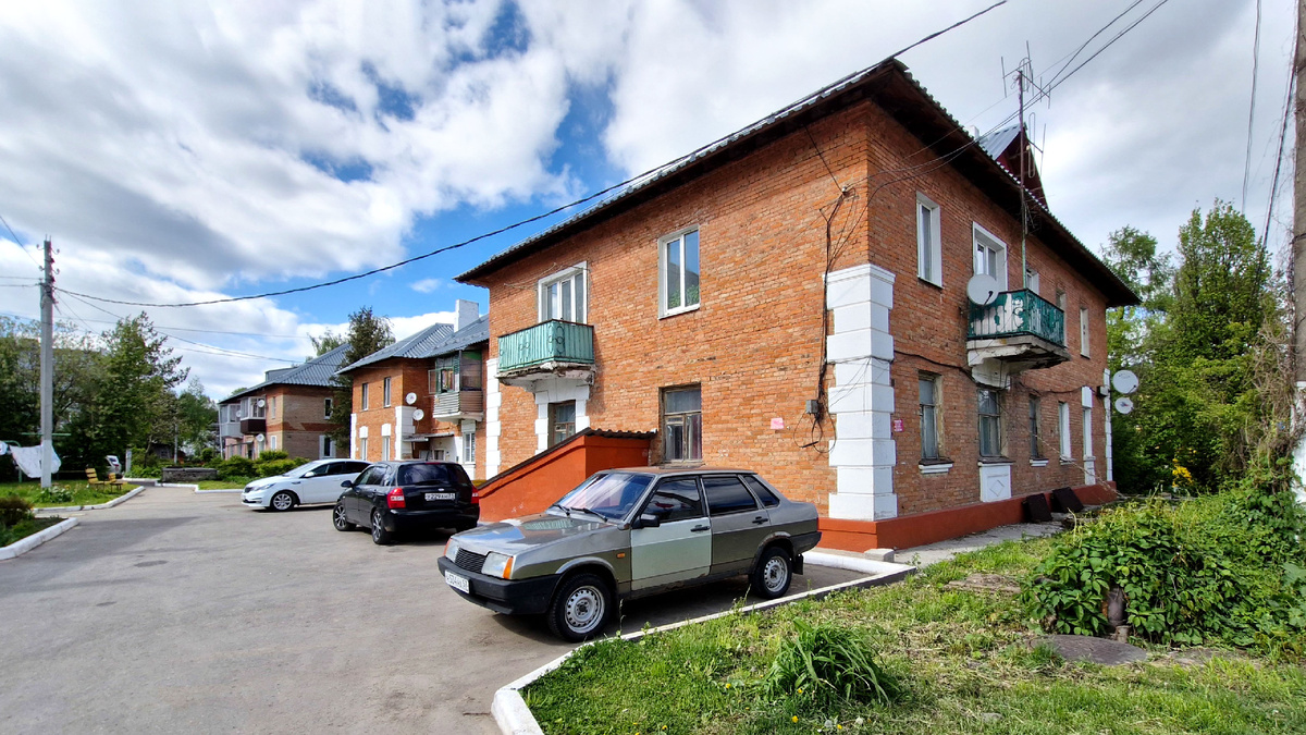 Улица Коммунаров