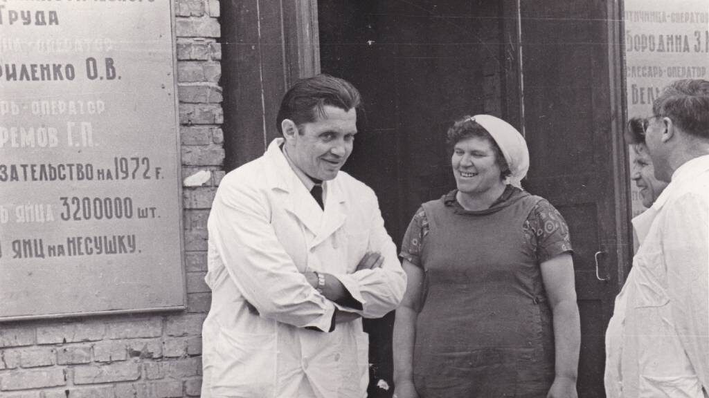 Р. Рождественский на Алтае.