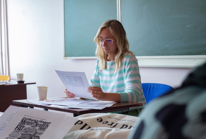 На экзамене у студентов