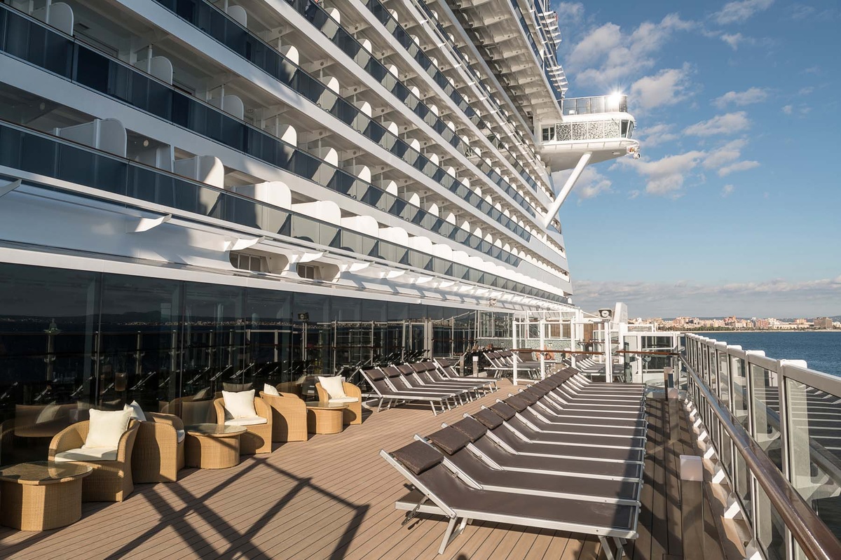 Открытая палуба MSC Seaside