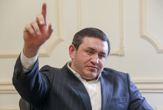    Виталий Бородин