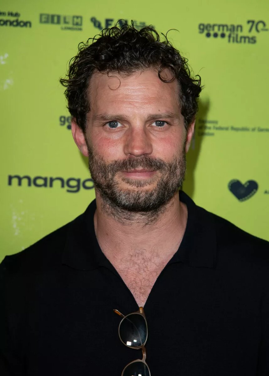 Джейми Дорнан📷
