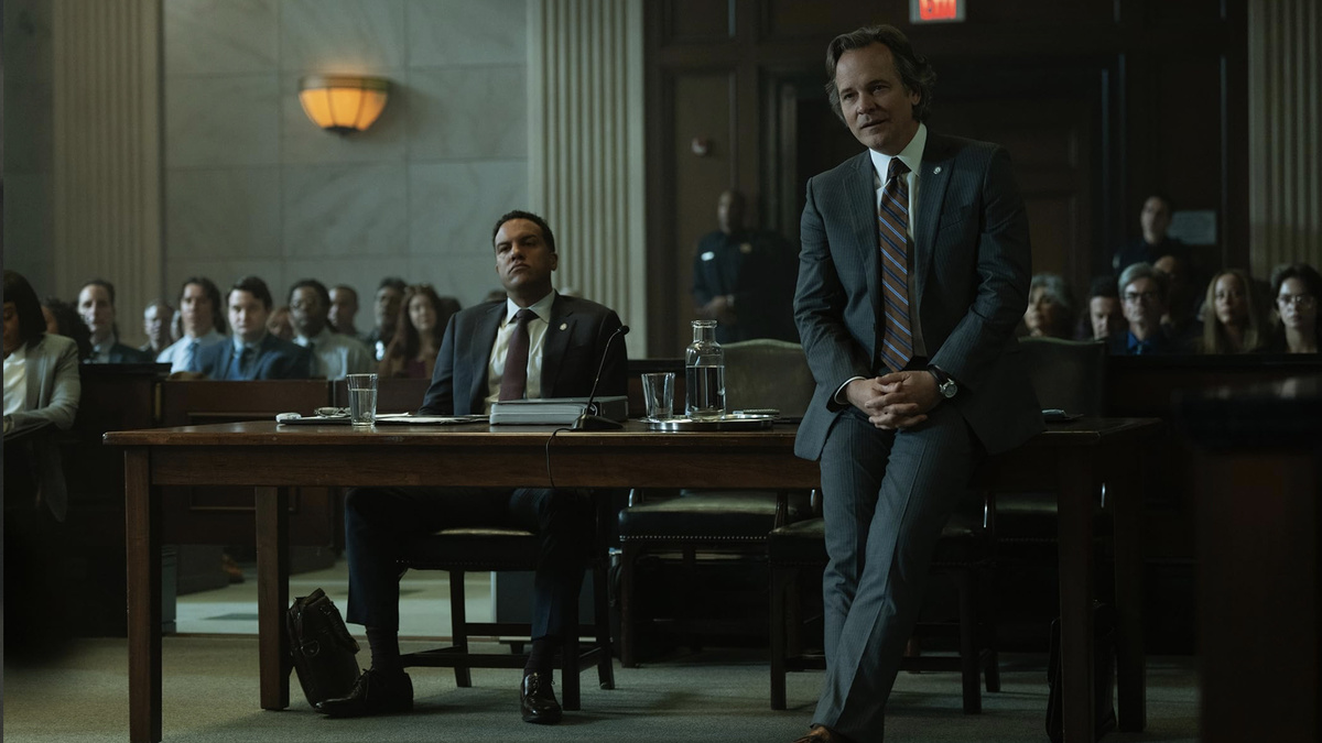 Кадр из мини-сериала "Презумпция невиновности"