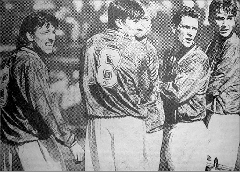 «Торпедо» - «Балтика» (Калининград) - 2:2. Слева направо торпедовцы Сергей Борисов, Владислав Ефимов (№18), Александр Бородкин, Константин Камнев, Владимир Леонченко.