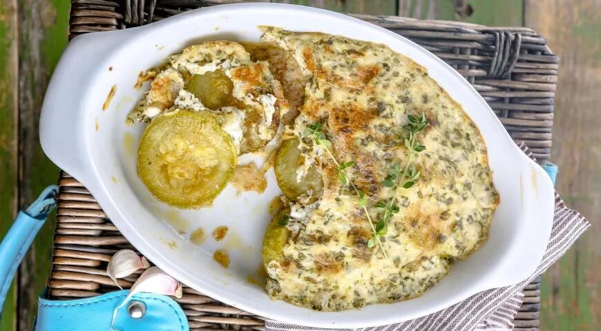 Кабачки запеченные в сметане.