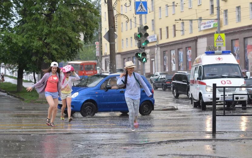    Погода в Ижевске на день: 27 июня ждем дожди и до +18°С