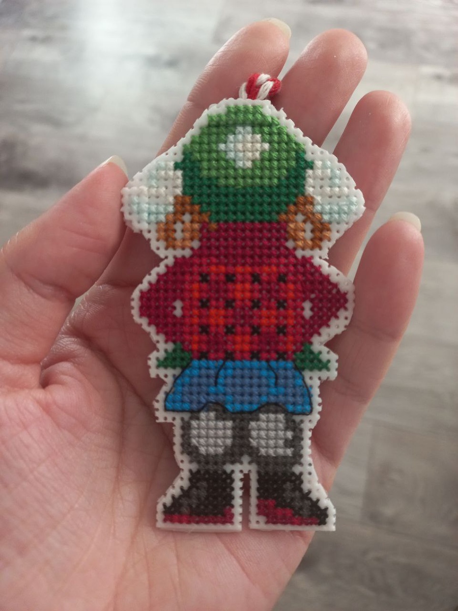 Спинка Натахи. Видны места наращивания