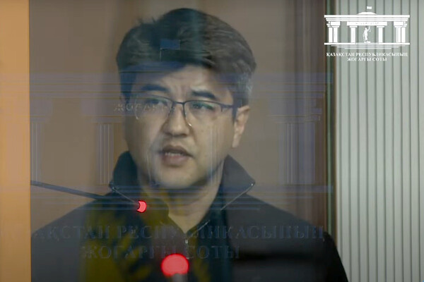 Куандык Бишимбаев на заседании суда, 6 мая 2024 года / Кадр из видео/Верховный суд Республики Казахстан/YouTube   📷