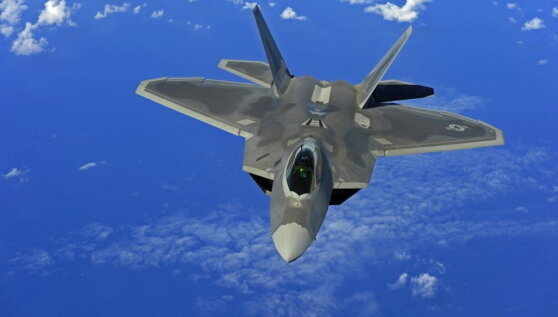    ВВС Южной Кореи и США провели военные учения с применением F-22 Raptor Андрей Бурков