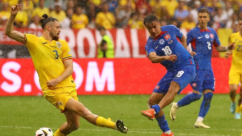    Раду Дрэгушин и Давид Стрелец. Reuters