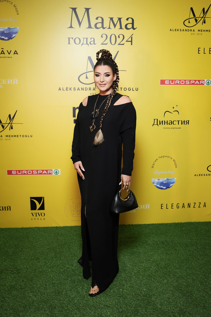 Жасмин - гость премии. Кадры с мероприятия.